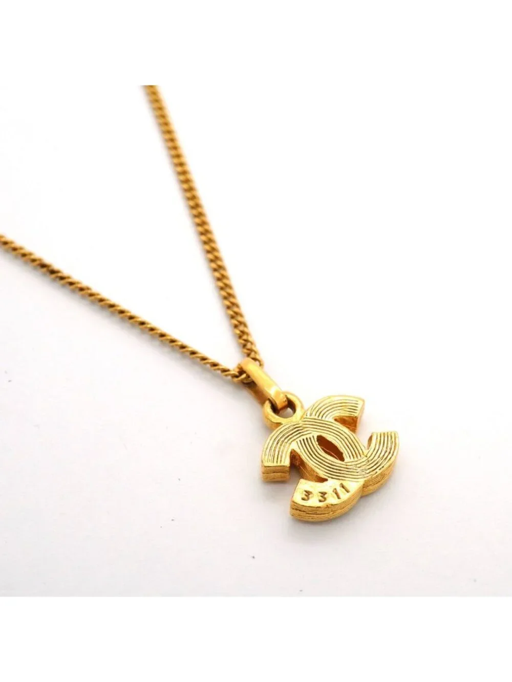 Chanel necklace vintage